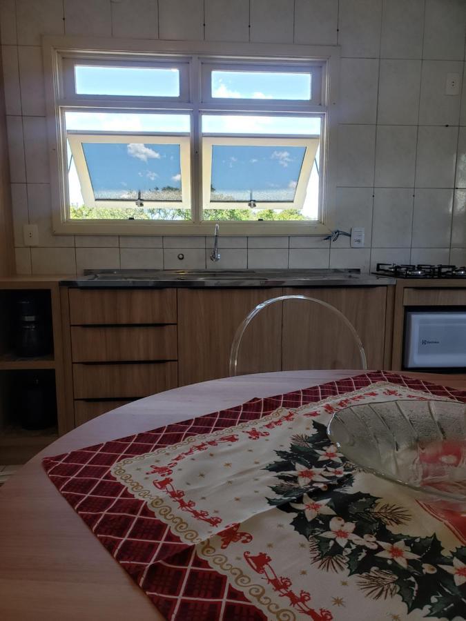 Lugar Encantador Com Patio, Proximo Ao Portico De Apartamento